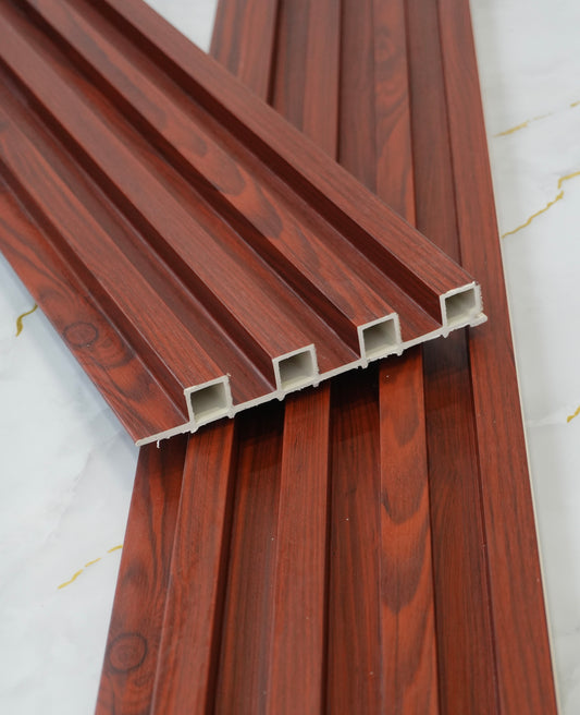 Panel WPC 23-2 - textura madera caoba rojiza