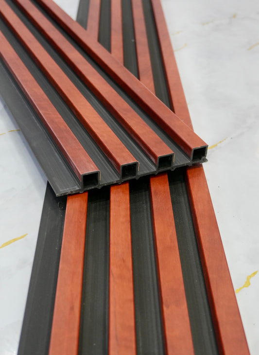 Panel WPC 05-2 - bicolor negro y terracota rojiza